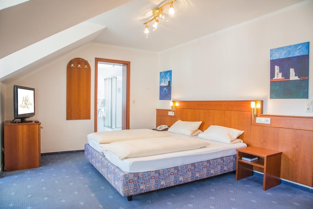 Hotel Heide Residenz Падерборн Экстерьер фото